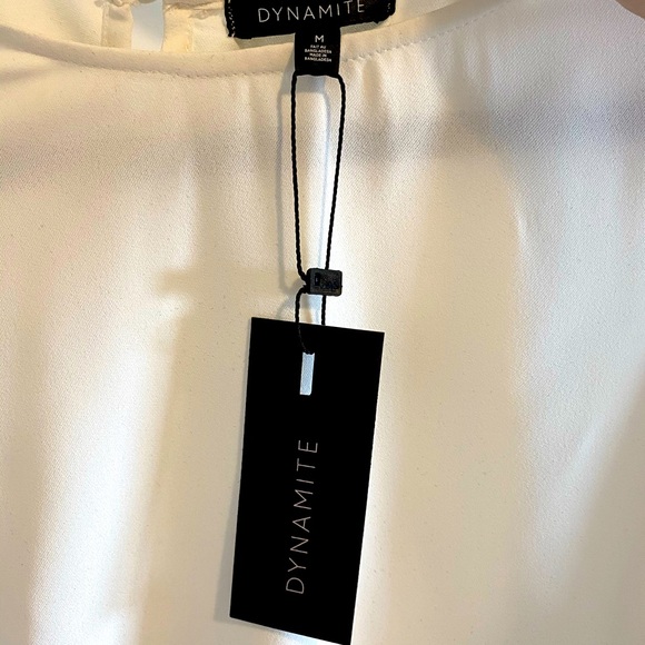 BNWT Dynamite collarless white blouse - Picture 3 of 3